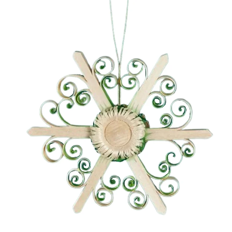 Hanging Star with Flower, green by Martina Rudolph