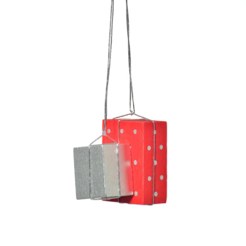 Packages red/silver Ornament by KWO