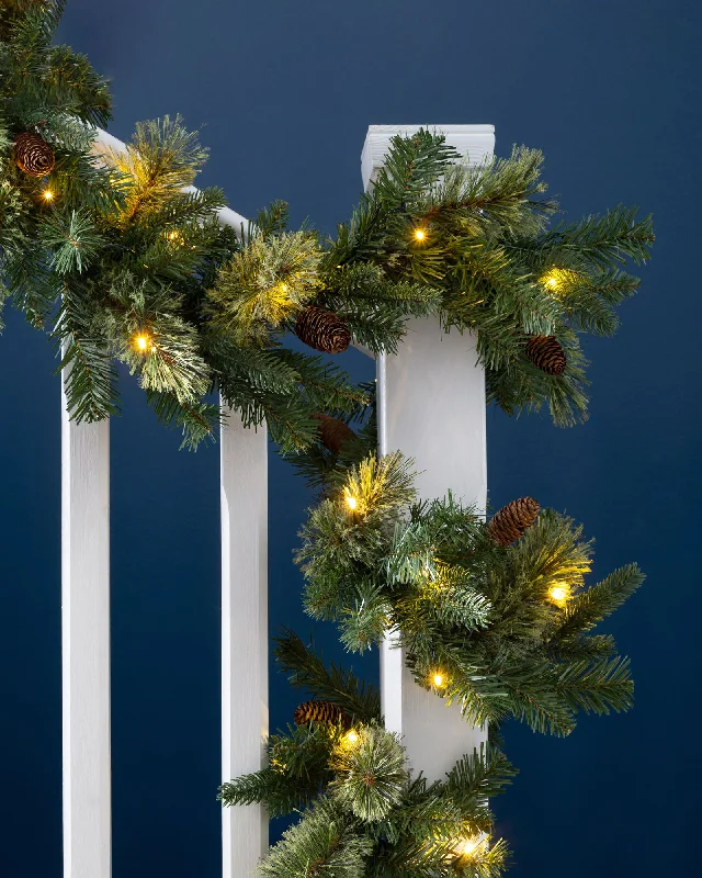 Pre-Lit Natural Pine Tree, Garland & Wreath