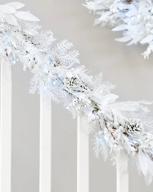 Pre-Lit White Garland & Wreath