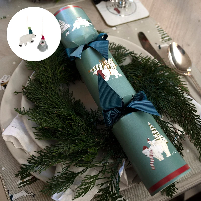 Snow Season Christmas Crackers (Set of 6)