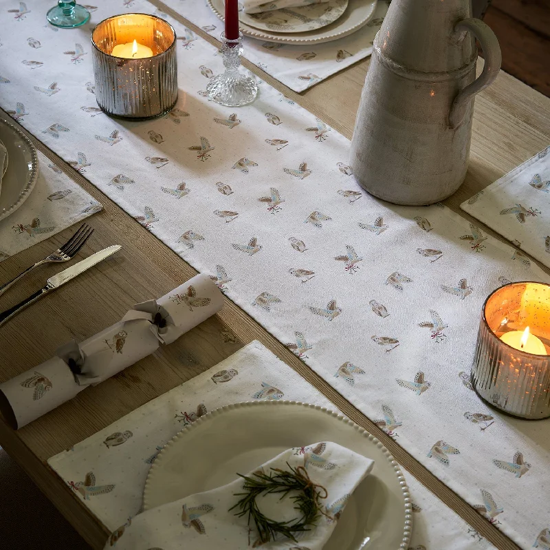 Snowy Owls Table Runner